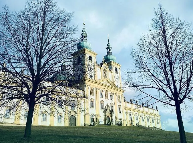 - Samotisky