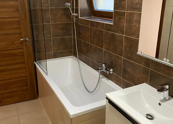 - Samotisky Apartment
